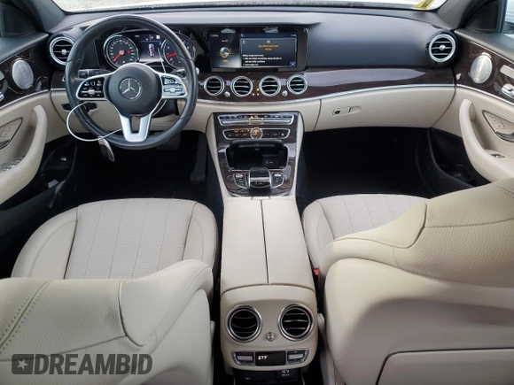 2019 Mercedes-Benz E 450 with VIN WDDZH6JB7KA683563, listed as a Copart auction lot 41882745 with 30,132 mi miles and Salvage Title. Bid and sale history available at DreamBid. Image 8.