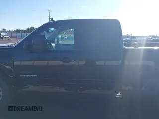 2009 GMC Sierra 1500 SLE with VIN 1GTEK29059Z292915, listed as a IAAI auction lot 40400096 with 180,439 mi miles. Bid and sale history available at carsss.com. Image 15.