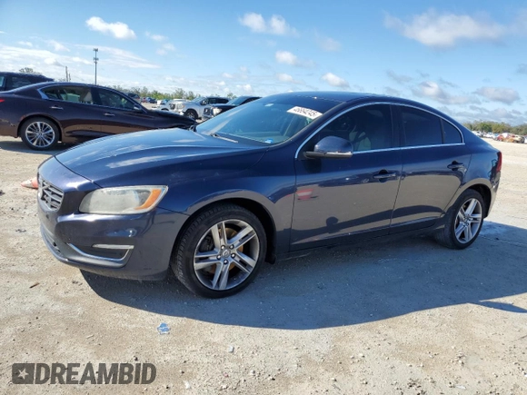 2014 Volvo S60 T5 z VIN YV1612FSXE1297575, wystawiony jako Copart lot #46664245 z przebiegiem 128 429 mil mil oraz Szkoda całkowita • Salvage title. Historia ofert i sprzedaży dostępna na DreamBid. Obrazek 1.