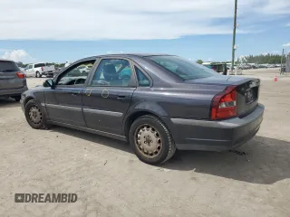 2000 Volvo S80 with VIN YV1TS94D5Y1079707, listed as a Copart auction lot 72201904 with 169,331 mi miles and Salvage Title. Bid and sale history available at carsss.com. Image 2.