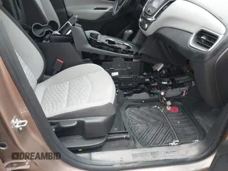 2018 Chevrolet Equinox LS with VIN 2GNAXHEV8J6220991, listed as a IAAI auction lot 42097679 with Not Provided miles and . Bid and sale history available at DreamBid. Image 5.