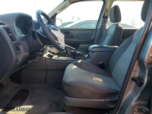 2005 Ford Escape XLS Value with VIN 1FMYU92Z05KA21168, listed as a Copart auction lot 47630185 with 253,389 mi miles and Salvage Title. Bid and sale history available at carsss.com. Image 7.