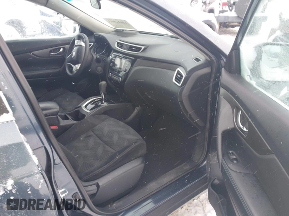 2014 Nissan Rogue S with VIN 5N1AT2MV2EC853126, listed as a IAAI auction lot 41612903 with 118,311 mi miles. Bid and sale history available at carsss.com. Image 5.