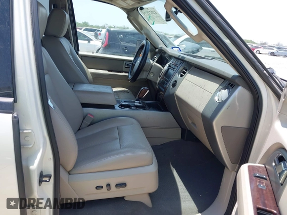 2008 Ford Expedition Limited z VIN 1FMFU19588LA51660, wystawiony jako IAAI lot #42322574 z przebiegiem 267 537 mil mil oraz . Historia ofert i sprzedaży dostępna na DreamBid. Obrazek 5.