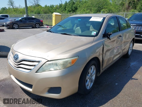 2011 Toyota Camry LE with VIN 4T1BF3EK5BU628968, listed as a IAAI auction lot 41988498 with 176,141 mi miles. Bid and sale history available at carsss.com. Image 2.