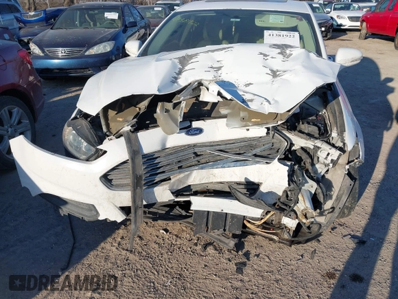2013 Ford Fusion SE with VIN 3FA6P0H78DR132457, listed as a IAAI auction lot 41381922 with 165,721 mi miles. Bid and sale history available at carsss.com. Image 6.