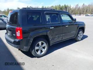 2015 Jeep Patriot High Altitude with VIN 1C4NJRFB4FD425660, listed as a IAAI auction lot 41821761 with 90,774 mi miles and . Bid and sale history available at carsss.com. Image 4.