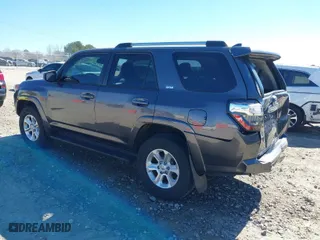 2020 Toyota 4Runner SR5 with VIN JTEBU5JR7L5774904, listed as a IAAI auction lot 41639477 with 36,671 mi miles. Bid and sale history available at carsss.com. Image 3.