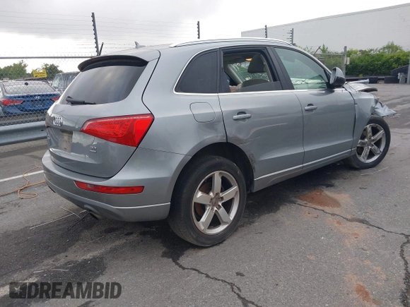 2010 Audi Q5 Premium Plus с VIN WA1LKAFP3AA005541, выставлен на аукционе IAAI как лот 42382512 с пробегом 148 331 миль миль и . История ставок и продаж доступна на DreamBid. Изображение 4.