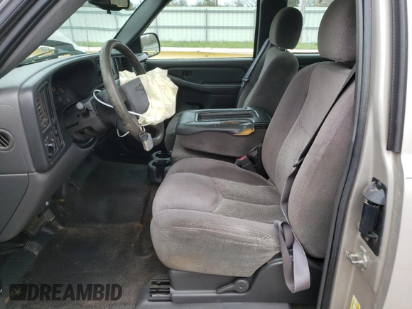 2006 Chevrolet Silverado 1500 Work Truck with VIN 1GCEC19X16Z242674, listed as a Copart auction lot 50414035 with 307,275 mi miles and Salvage Title. Bid and sale history available at carsss.com. Image 7.