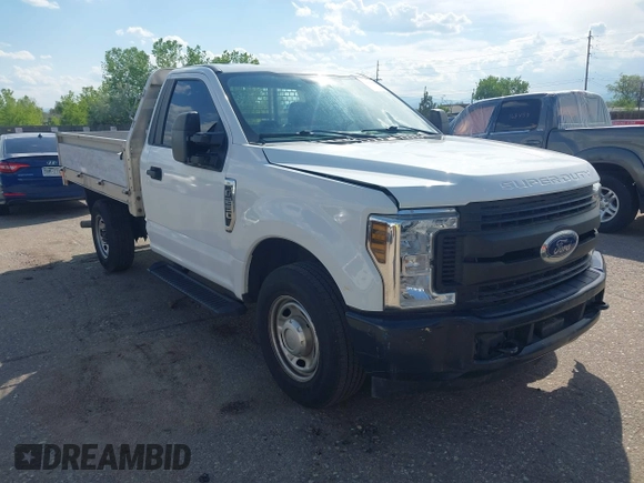 2019 Ford F-250 XL with VIN 1FDBF2A64KED43157, listed as a IAAI auction lot 42229885 with 78,672 mi miles and . Bid and sale history available at DreamBid. Image 1.