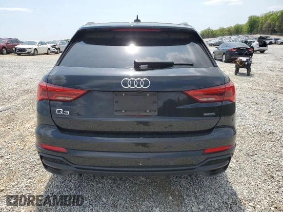 2022 Audi Q3 S line Premium z VIN WA1DECF31N1018850, wystawiony jako Copart lot #52559035 z przebiegiem 44 466 mil mil oraz Szkoda całkowita • Salvage title. Historia ofert i sprzedaży dostępna na DreamBid. Obrazek 6.