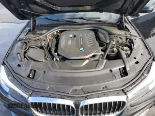 2017 BMW 7 Series 740i with VIN WBA7E2C59HG739788, listed as a Copart auction lot 48073105 with 36,274 mi miles and Salvage Title. Bid and sale history available at carsss.com. Image 11.
