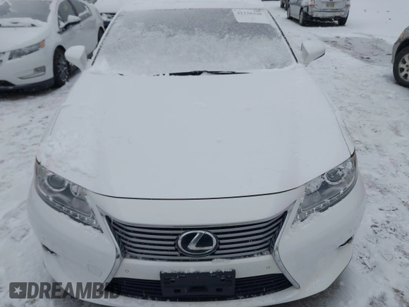 2015 Lexus ES with VIN JTHBK1GG1F2193282, listed as a IAAI auction lot 41238440 with 66,433 mi miles. Bid and sale history available at carsss.com. Image 12.