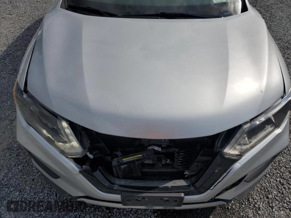 2017 Nissan Rogue S with VIN KNMAT2MV5HP611772, listed as a Copart auction lot 57281955 with 101,182 mi miles and Salvage title. Bid and sale history available at DreamBid. Image 12.