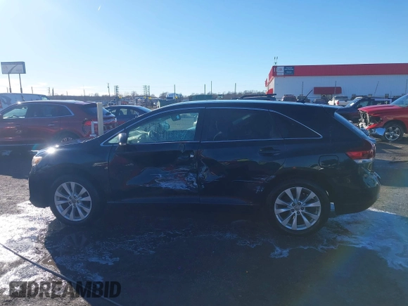 2013 Toyota Venza LE with VIN 4T3ZA3BB6DU068311, listed as a IAAI auction lot 41341099 with 194,505 mi miles. Bid and sale history available at carsss.com. Image 14.