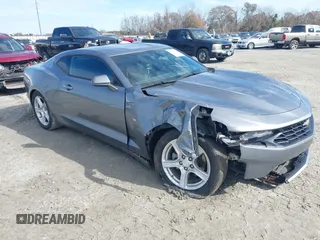 2020 Chevrolet Camaro 1LT z VIN 1G1FB1RSXL0106600, wystawiony jako IAAI lot #41359944 z przebiegiem 36 764 mil mil oraz . Historia ofert i sprzedaży dostępna na DreamBid. Obrazek 1.