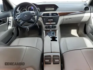 2014 Mercedes-Benz C 250 Sport with VIN WDDGF4HB1EA950028, listed as a Copart auction lot 58206825 with 105,523 mi miles and Salvage title. Bid and sale history available at DreamBid. Image 8.