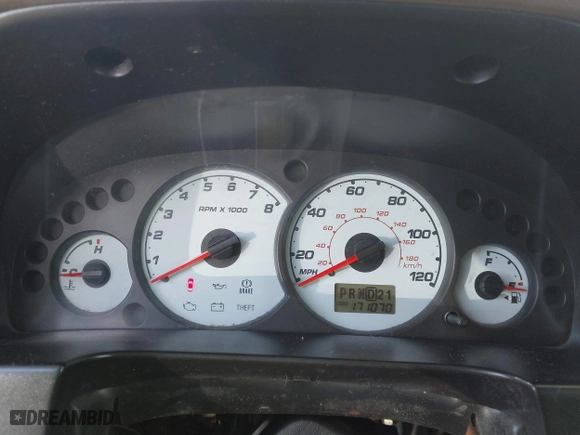 2001 Ford Escape XLT with VIN 1FMCU03101KD92811, listed as a IAAI auction lot 41589086 with 171,070 mi miles. Bid and sale history available at carsss.com. Image 7.