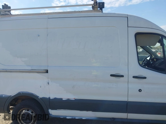 2018 Ford Transit with VIN 1FTYR1CM3JKB05523, listed as a IAAI auction lot 41918124 with 207,984 mi miles and . Bid and sale history available at DreamBid. Image 13.