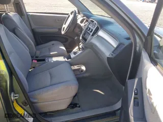 2004 Toyota Highlander with VIN JTEEP21AX40043007, listed as a IAAI auction lot 41675720 with 212,330 mi miles. Bid and sale history available at carsss.com. Image 5.