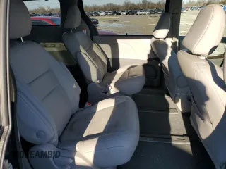 2020 Toyota Sienna XLE with VIN 5TDDZ3DC3LS237516, listed as a Copart auction lot 43732545 with 93,683 mi miles and Salvage title. Bid and sale history available at DreamBid. Image 11.