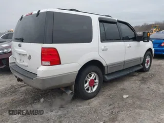 2003 Ford Expedition Special Service with VIN 1FMFU16L63LA30060, listed as a IAAI auction lot 41619687 with 178,703 mi miles. Bid and sale history available at carsss.com. Image 4.