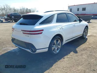 2022 Genesis GV70 Sport z VIN KMUMCDTC4NU039497, wystawiony jako IAAI lot #41668778 z przebiegiem 31 545 mil mil oraz . Historia ofert i sprzedaży dostępna na DreamBid. Obrazek 4.