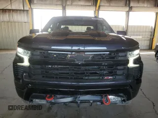 2023 Chevrolet Silverado 1500 LT Trail Boss with VIN 3GCUDFED6PG302032, listed as a Copart auction lot 43483165 with 5,865 mi miles and Salvage Title. Bid and sale history available at DreamBid. Image 5.