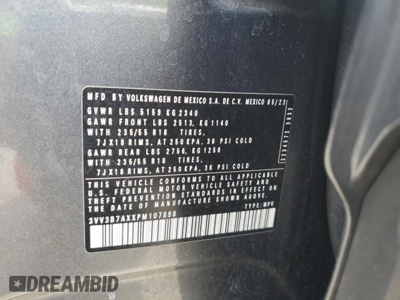 2023 Volkswagen Tiguan SE z VIN 3VV3B7AXXPM107898, wystawiony jako Copart lot #52042935 z przebiegiem 48 454 mil mil oraz Szkoda całkowita • Salvage title. Historia ofert i sprzedaży dostępna na DreamBid. Obrazek 13.