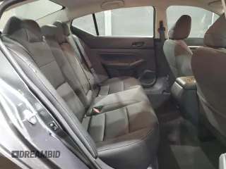 2023 Nissan Altima SV z VIN 1N4BL4DVXPN353328, wystawiony jako Copart lot #59766045 z przebiegiem 56 009 mil mil oraz Czysty tytuł • Clean title. Historia ofert i sprzedaży dostępna na DreamBid. Obrazek 10.