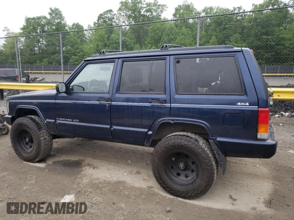 1997 Jeep Cherokee Country with VIN 1J4FJ78S4VL589852, listed as a Copart auction lot 56294015 with 189,530 mi miles and Salvage title. Bid and sale history available at DreamBid. Image 2.