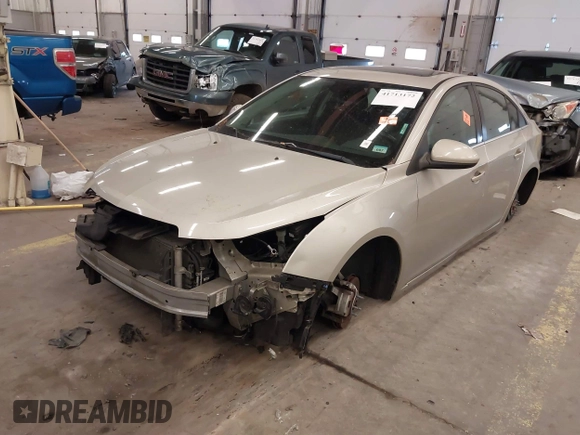 2014 Chevrolet Cruze 1LT with VIN 1G1PC5SB5E7112074, listed as a IAAI auction lot 41713172 with Not provided miles and . Bid and sale history available at DreamBid. Image 17.
