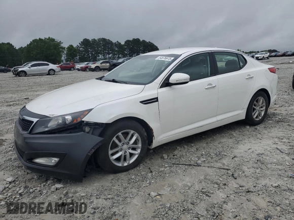 2013 Kia Optima LX z VIN KNAGM4A76D5349580, wystawiony jako Copart lot #54576975 z przebiegiem 156 241 mil mil oraz Szkoda całkowita • Salvage title. Historia ofert i sprzedaży dostępna na DreamBid. Obrazek 1.