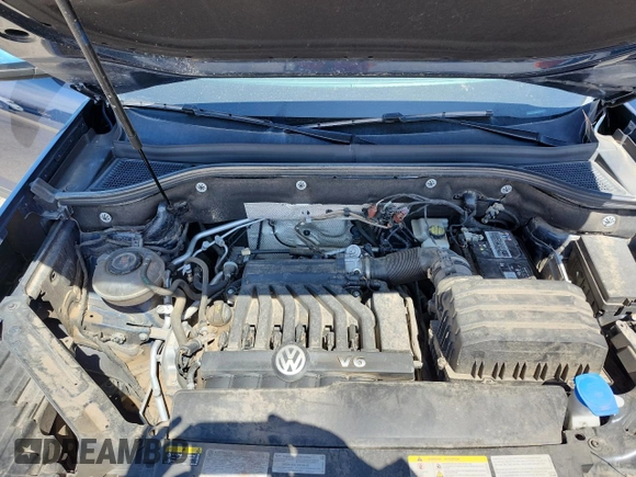 2021 Volkswagen Atlas SE z VIN 1V2HR2CA8MC602124, wystawiony jako Copart lot #51368845 z przebiegiem 61 671 mil mil oraz Szkoda całkowita • Salvage title. Historia ofert i sprzedaży dostępna na DreamBid. Obrazek 14.
