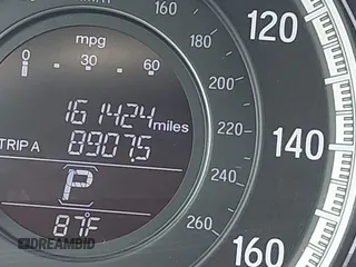 2017 Honda Accord Sedan LX with VIN 1HGCR2F36HA179989, listed as a IAAI auction lot 42088773 with 161,424 mi miles. Bid and sale history available at carsss.com. Image 15.
