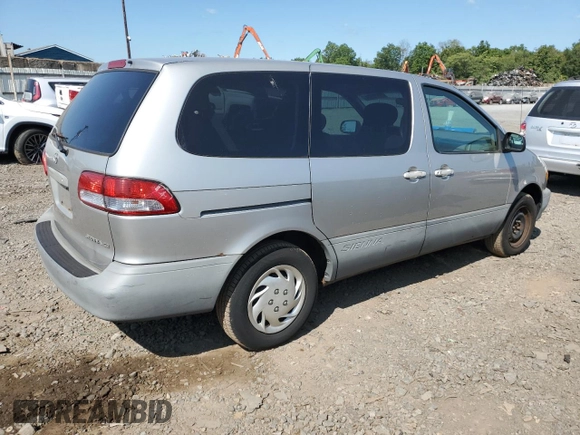 2001 Toyota Sienna CE with VIN 4T3ZF19C41U385312, listed as a Copart auction lot 70130104 with 254,488 mi miles and Clean Title. Bid and sale history available at carsss.com. Image 3.