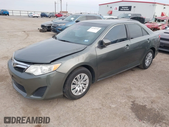 2013 Toyota Camry L with VIN 4T4BF1FK0DR290861, listed as a IAAI auction lot 41592721 with 100,499 mi miles. Bid and sale history available at carsss.com. Image 2.