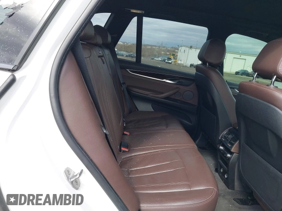 2017 BMW X5 xDrive35i with VIN 5UXKR0C3XH0X82080, listed as a IAAI auction lot 41820700 with 126,235 mi miles. Bid and sale history available at carsss.com. Image 8.