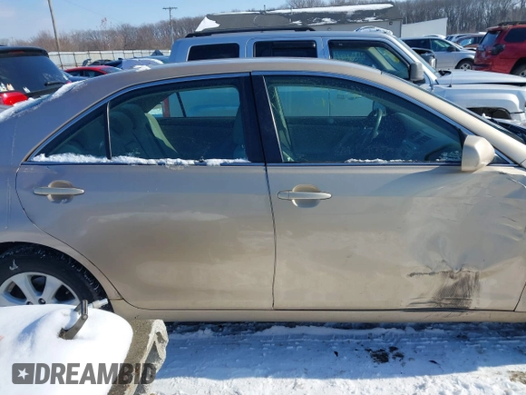 2011 Toyota Camry LE with VIN 4T1BF3EK3BU208593, listed as a IAAI auction lot 41258585 with 269,182 mi miles. Bid and sale history available at carsss.com. Image 14.