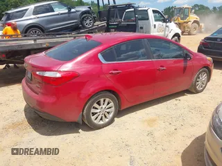 2014 Kia Forte EX z VIN KNAFX4A86E5087444, wystawiony jako IAAI lot #42177387 z przebiegiem 125 334 mil mil oraz . Historia ofert i sprzedaży dostępna na DreamBid. Obrazek 4.