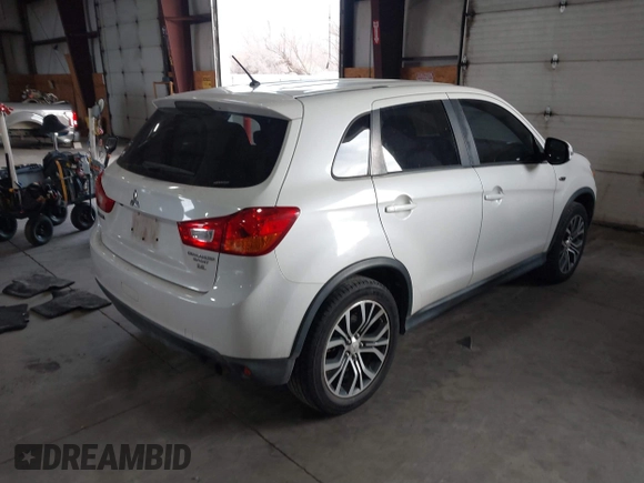 2016 Mitsubishi Outlander Sport 2.4 ES with VIN JA4AR3AW1GZ025018, listed as a IAAI auction lot 41021679 with 55,175 mi miles. Bid and sale history available at carsss.com. Image 4.