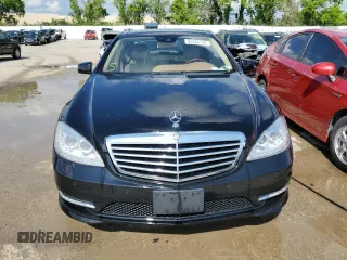 2013 Mercedes-Benz S 550 with VIN WDDNG9EB5DA534519, listed as a Copart auction lot 55324134 with 89,794 mi miles and Salvage Title. Bid and sale history available at DreamBid. Image 5.
