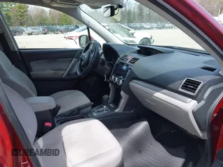 2017 Subaru Forester Premium with VIN JF2SJAGC1HH811462, listed as a IAAI auction lot 42071304 with 68,543 mi miles. Bid and sale history available at carsss.com. Image 5.