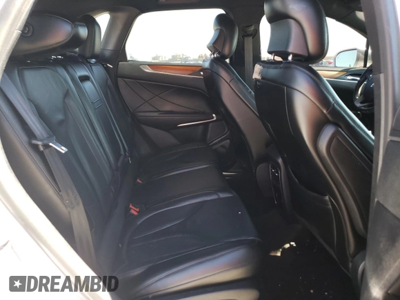 2019 Lincoln MKC Select with VIN 5LMCJ2C92KUL42764, listed as a Copart auction lot 49301285 with 68,132 mi miles and Salvage Title. Bid and sale history available at carsss.com. Image 10.