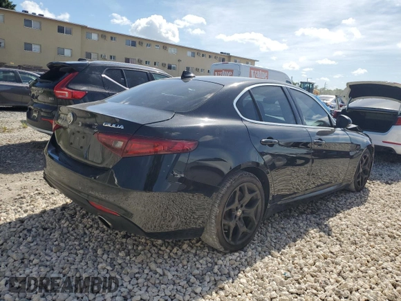 2019 Alfa Romeo Giulia Sport with VIN ZARFAMAN4K7621704, listed as a Copart auction lot 70290444 with 50,015 mi miles and Non Repairable. Bid and sale history available at carsss.com. Image 3.