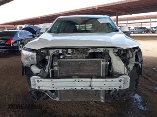 2019 GMC Acadia SLE z VIN 1GKKNKLA6KZ240134, wystawiony jako IAAI lot #42213288 z przebiegiem 83 155 mil mil oraz . Historia ofert i sprzedaży dostępna na DreamBid. Obrazek 13.