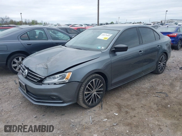 2016 Volkswagen Jetta Sport z VIN 3VWD17AJ2GM399335, wystawiony jako IAAI lot #42077435 z przebiegiem 92 284 mil mil oraz . Historia ofert i sprzedaży dostępna na DreamBid. Obrazek 2.