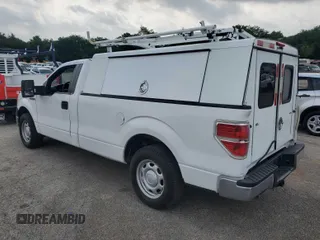 2013 Ford F-150 XL with VIN 1FTMF1CM0DKE94570, listed as a IAAI auction lot 42236868 with 128,433 mi miles and . Bid and sale history available at carsss.com. Image 1.