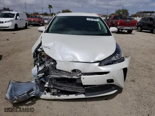 2020 Toyota Prius L Eco with VIN JTDKARFU3L3122858, listed as a Copart auction lot 51014035 with 99,110 mi miles and Salvage Title. Bid and sale history available at carsss.com. Image 5.